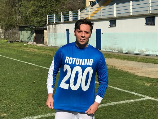 BUON COMPLEANNO E 10 DOMANDE A... Alessio Rotunno!