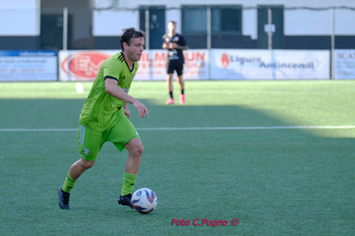 LAVAGNESE / RIGHETTI ALL'ULTIMO RESPIRO, I BIANCONERI VOLANO AL RIBOLI