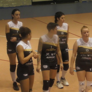 Pallavolo - Padrona del derby la capolista Matec Group Spezia