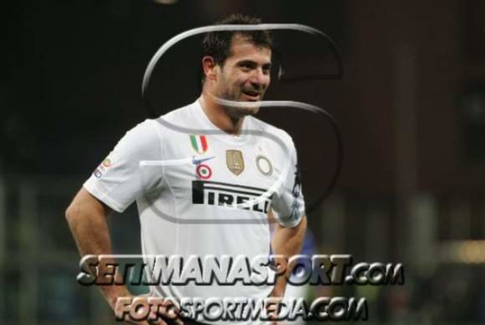 Dejan Stankovic a Marassi in un Sampdoria-Inter del 2011