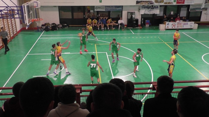 Basket - Landini stasera contro la Pgs mentre la Golfo batte il Sestri Basket - Landini stasera contro la Pgs mentre la Golfo batte il Sestri