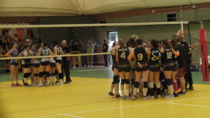 Pallavolo - La Rainbow Spezia sale in Serie D ligure