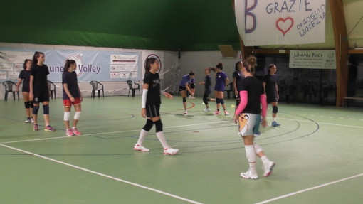 Pallavolo - Doppio allenamento congiunto del Lunezia con l' Oasi Viareggio