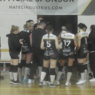 Pallavolo - Frena a Prato la Matec Group Spezia
