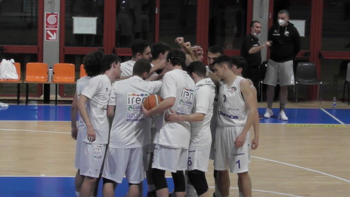 Basket - La Tarros Spezia torna alla vittoria polverizzando l'Olimpia Legnaia