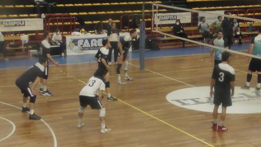 Pallavolo - La Trading Logistic Spezia torna battuta da S. Mauro Torinese Pallavolo - La Trading Logistic Spezia torna battuta da S. Mauro Torinese