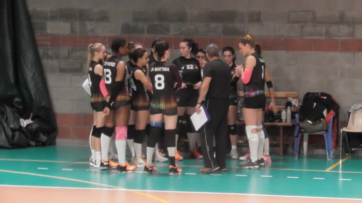 Pallavolo - La Rainbow Spezia stravince anche a Ceparana