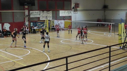 Pallavolo - Rainbow Spezia sconfitta a Busalla