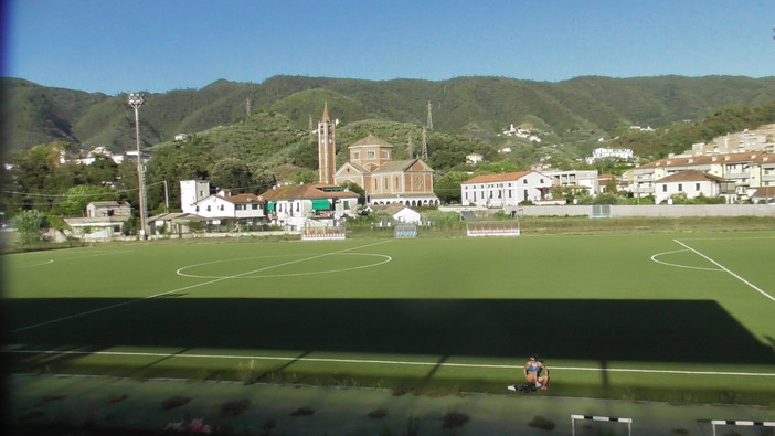 Calcio - Un equo pareggio fra Levanto e Tarros Sarzanese