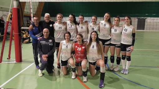 Pallavolo - Lunezia improvvisato s'arrende con tutti gli onori delle armi