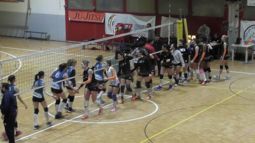 Pallavolo - &quot;Pax rainbowiana&quot; sul campionato di 1.a Divisione territoriale?