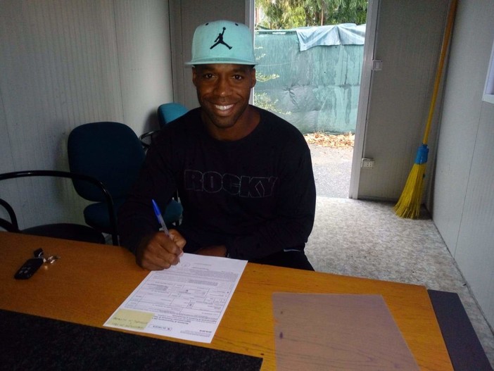 Atletico Argentina: il bomber arriva dall'Olanda Atletico Argentina: il bomber arriva dall'Olanda