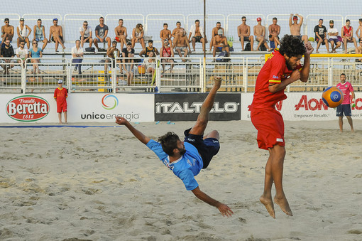 Beach Soccer Serie Aon: Catania primo. Terracina, Napoli e Canalicchio Ct in lotta per la seconda piazza