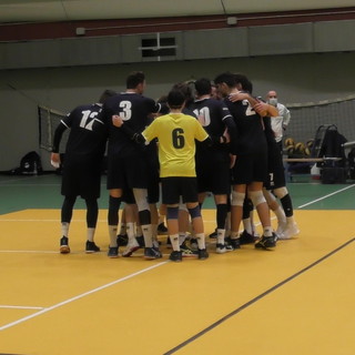 VOLLEY Il derby dice che alla Logistic Spezia piace il 3-0