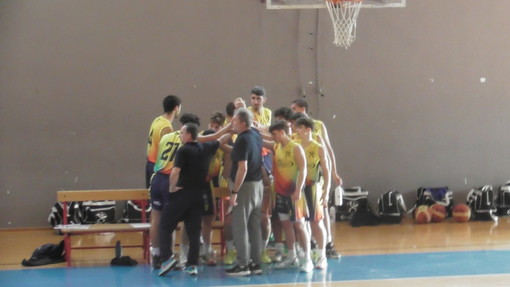 Basket - Scontro al vertice per la Landini Lerici