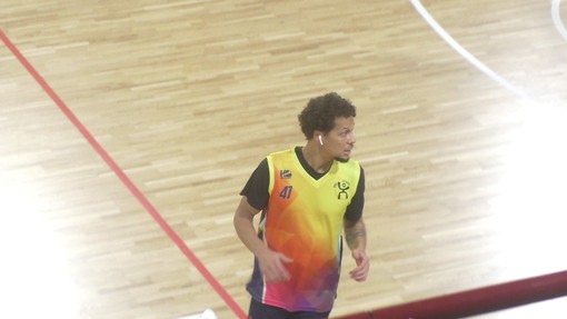 Basket - Landini a Livorno e Golfo dei Poeti in casa
