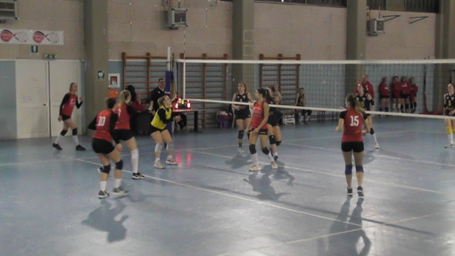 Pallavolo - Podenzana Tresana in trasferta a Celle Ligure