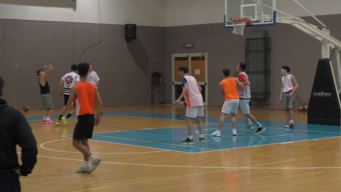 Basket - Vincono Landini e Golfo dei Poeti Basket - Vincono Landini e Golfo dei Poeti