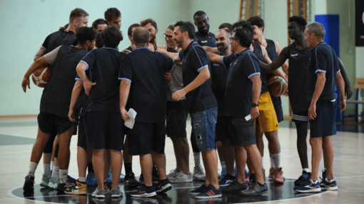 BASKET Sestri si prepara al debutto in Serie B: domenica sfida contro Arezzo