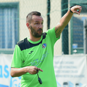 LIGORNA Mister Terzi: "Nelle ultime due settimane abbiamo alzato il livello, Sestri Levante avversaria con giocatori di qualità" LIGORNA Mister Terzi: "Nelle ultime due settimane abbiamo alzato il livello, Sestri Levante avversaria con giocatori di qualità"