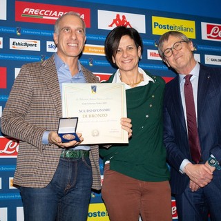 SCHERMA Consegnata onorificenza FIS al Club Scherma Voltri