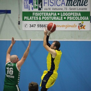 BASKET Valpetronio espugna il PalaCarrino contro Chiavari