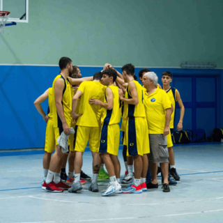 BASKET Valpetronio pareggia la serie playout con Follo: salvezza in palio nella bella