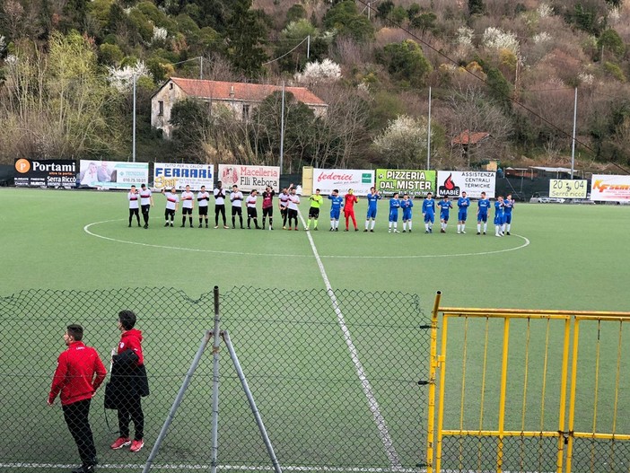 Il saluto iniziale di VecchiAudace - Sampierdarenese Il saluto iniziale di VecchiAudace - Sampierdarenese