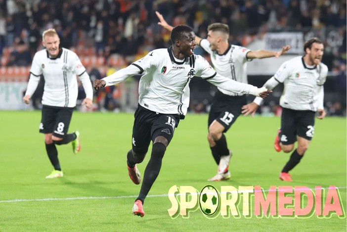 FOTOSERVIZIO: Spezia-Genoa