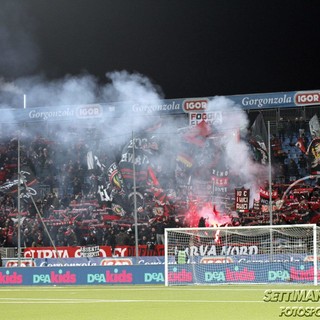 Le foto-tifo di Novara-Foggia