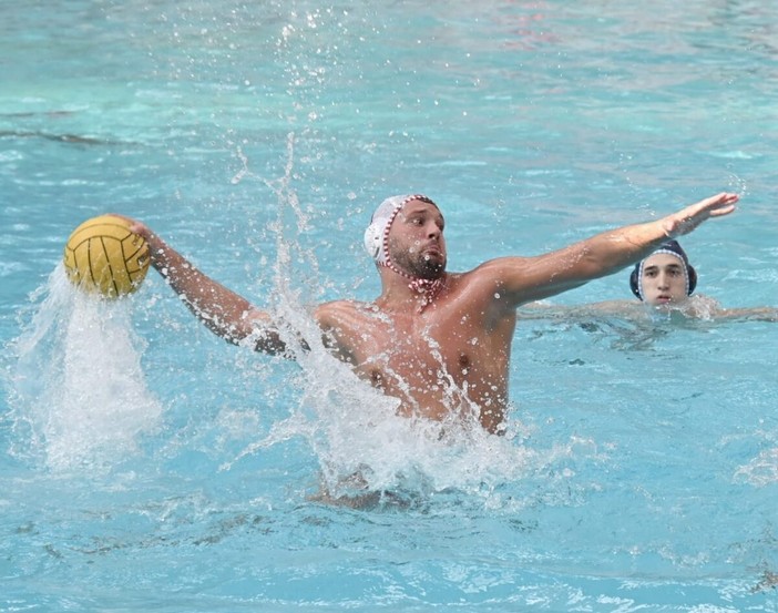 PALLANUOTO Esordio amaro per l'Iren Quinto alla "Paganuzzi": passa la Lazio 9-10 PALLANUOTO Esordio amaro per l'Iren Quinto alla "Paganuzzi": passa la Lazio 9-10