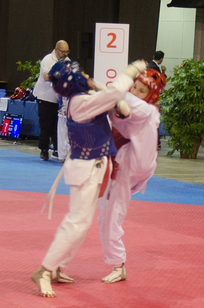 Taekwondo, a Jesolo Scuola Genova prima con 14 ori