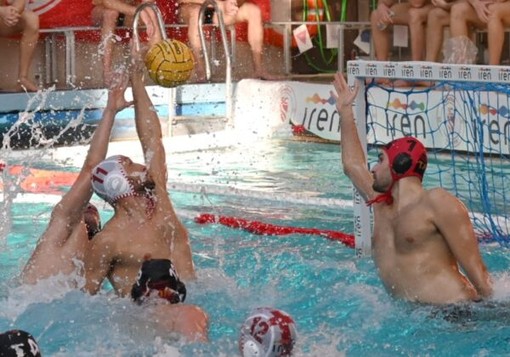 PALLANUOTO L'Iren Genova Quinto non sbaglia