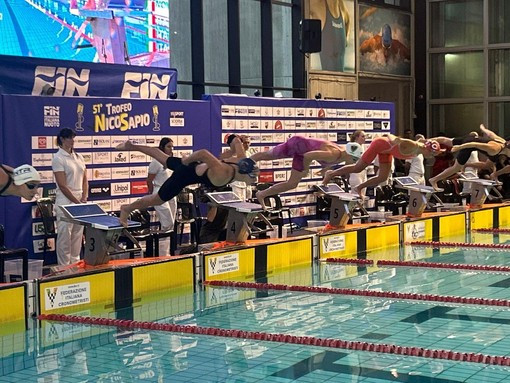 NUOTO 51° Trofeo Nico Sapio: crollano altri tre record nel segno di Noè Ponti e Alberto Razzetti NUOTO 51° Trofeo Nico Sapio: crollano altri tre record nel segno di Noè Ponti e Alberto Razzetti