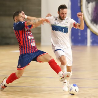 CALCIO A 5 Debutto amaro per un'ottima CDM che cade 6-1 contro una Feldi cinica e spietata