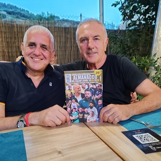 Mimmo col suo grande amico Angelo Calcagno e il nostro almanacco