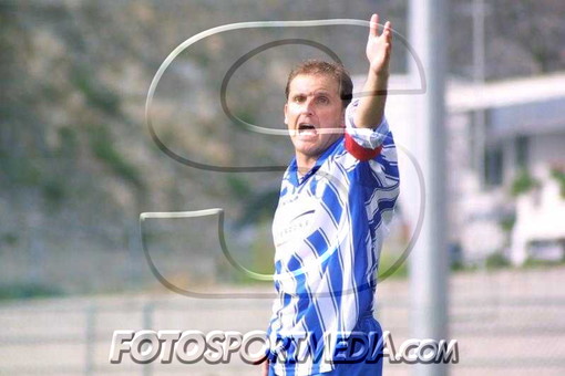 Fabrizio Cao con la fascia di capitano del Torriglia