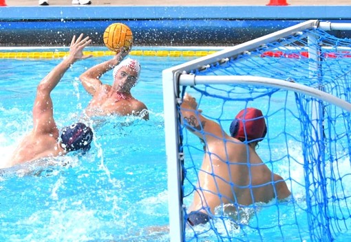 PALLANUOTO In casa dell’Iren Quinto vince la De Akker, il quinto posto si deciderà in gara 3