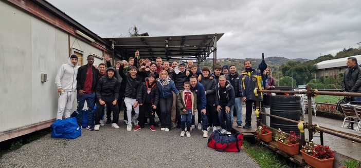 PARADOSSALE A SERRA RICCO' Squadre bloccate e chiuse dentro al Negrotto PARADOSSALE A SERRA RICCO' Squadre bloccate e chiuse dentro al Negrotto