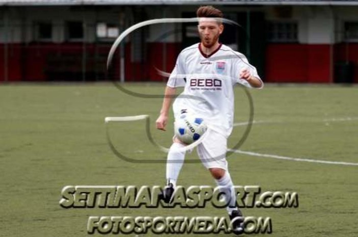 BUON COMPLEANNO E 10 DOMANDE A... Luca Aly ! BUON COMPLEANNO E 10 DOMANDE A... Luca Aly !