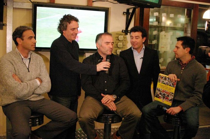 AMARCORD La presentazione dell'almanacco del calcio ligure 2003/2004