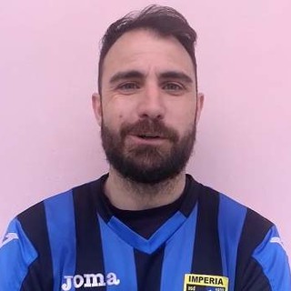 BUON COMPLEANNO E 10 DOMANDE A... Alessandro Ambrosini!