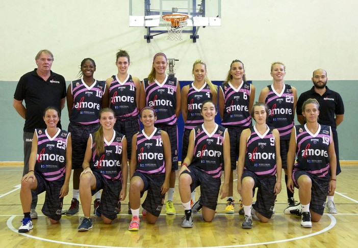 Mancano pochi giorni all'esordio dell'aLmore Genova Mancano pochi giorni all'esordio dell'aLmore Genova