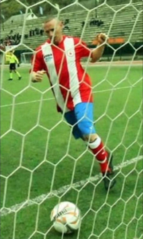 ALESSANDRO BOTTARO e 10 risposte sintetiche.... ALESSANDRO BOTTARO e 10 risposte sintetiche....