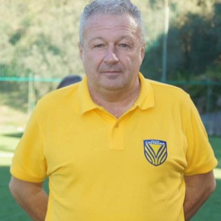 VECCHIO CASTAGNA I saluti di mister Bollentini
