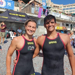 NUOTO Damonte Cola e Bruni vincono il  79° Miglio Marino di Sturla