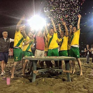 Il Marsiglia vince la Liguria Beach Soccer Cup e vola a Riccione