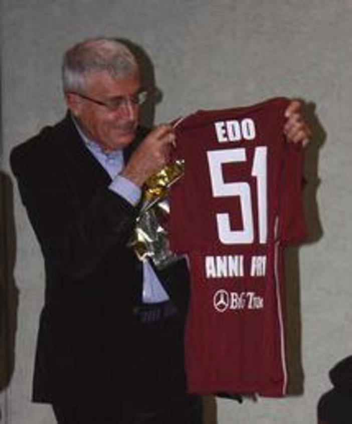 BUON COMPLEANNO E 10 DOMANDE A... Edoardo Bozano!