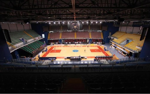 (Nella foto il Biella Forum sede del match di domani sera)