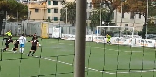 VIDEO - Il gol su rigore di Luca Merlo della Cogornese